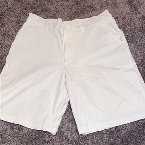 Men’s Under Armour golf shorts